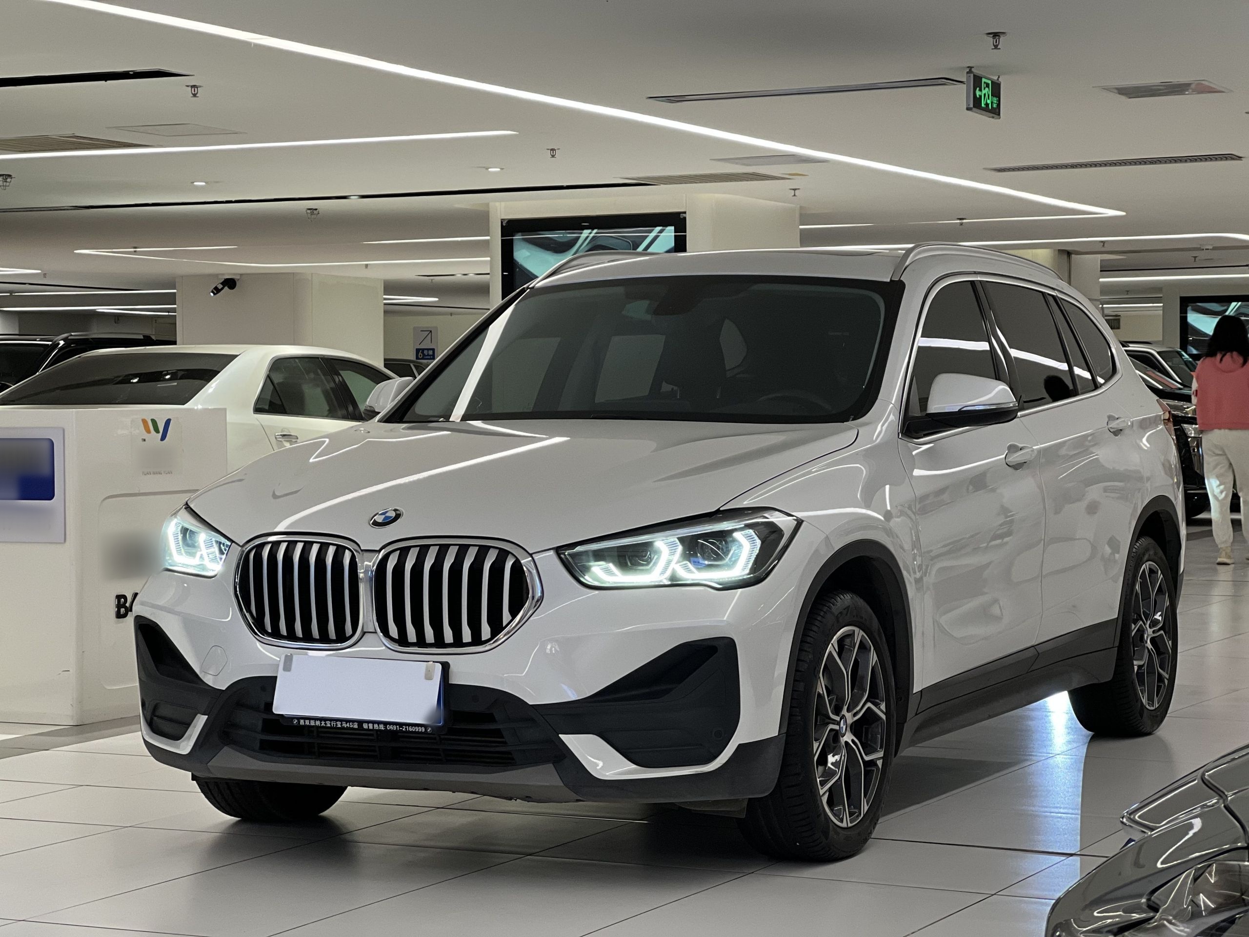 BMW X1 2022 car image 