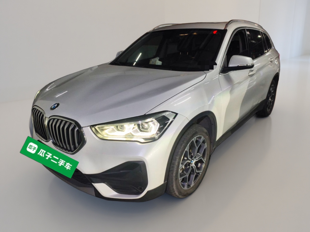 BMW X1 2022 BMW X1 2022 car image
