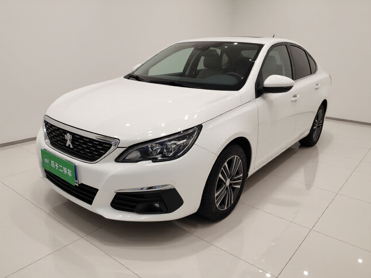Peugeot 308 2019 Peugeot 308 2019 car image