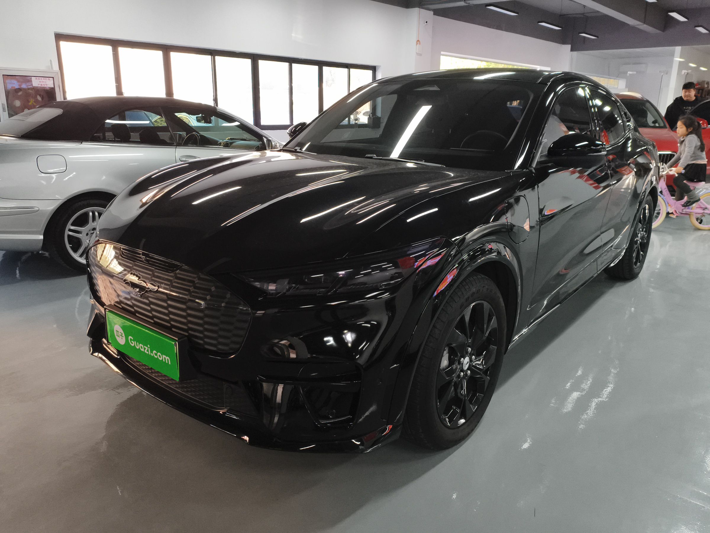 Ford Mustang Mach-E 2023 car image 