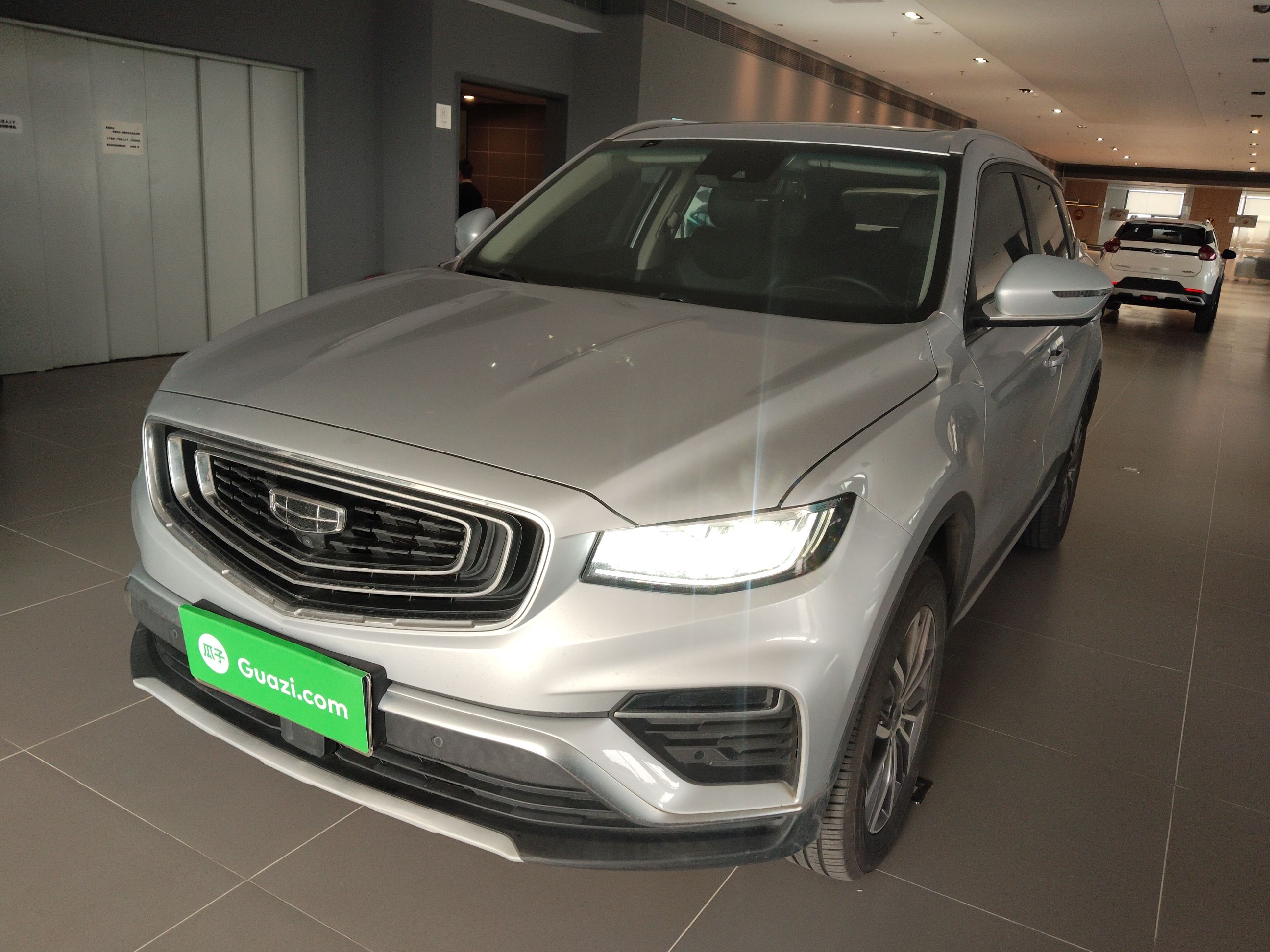GEELY Boyue 2020 car image 