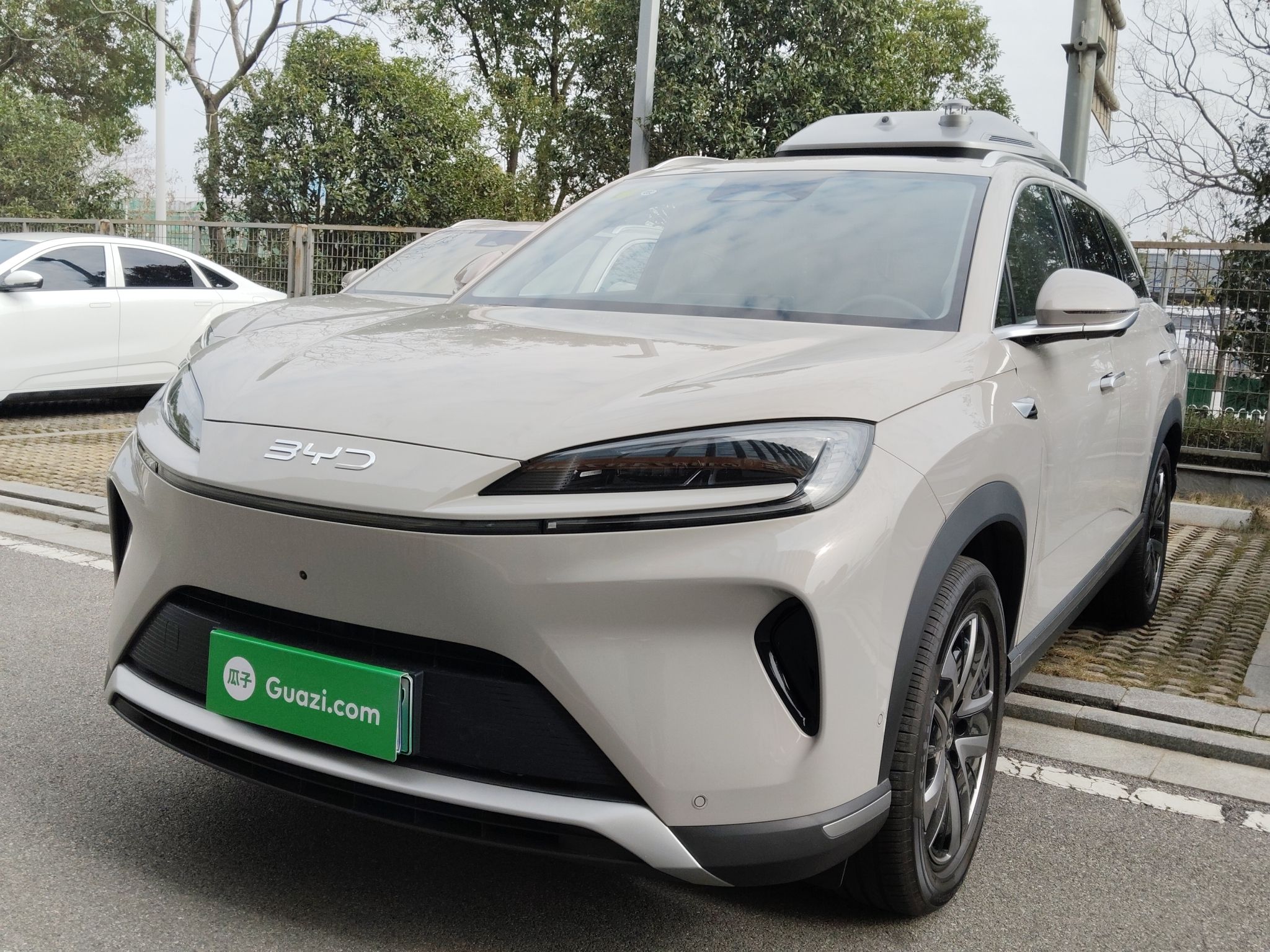 BYD Sea Lion 07 DM-i 2025 car image 