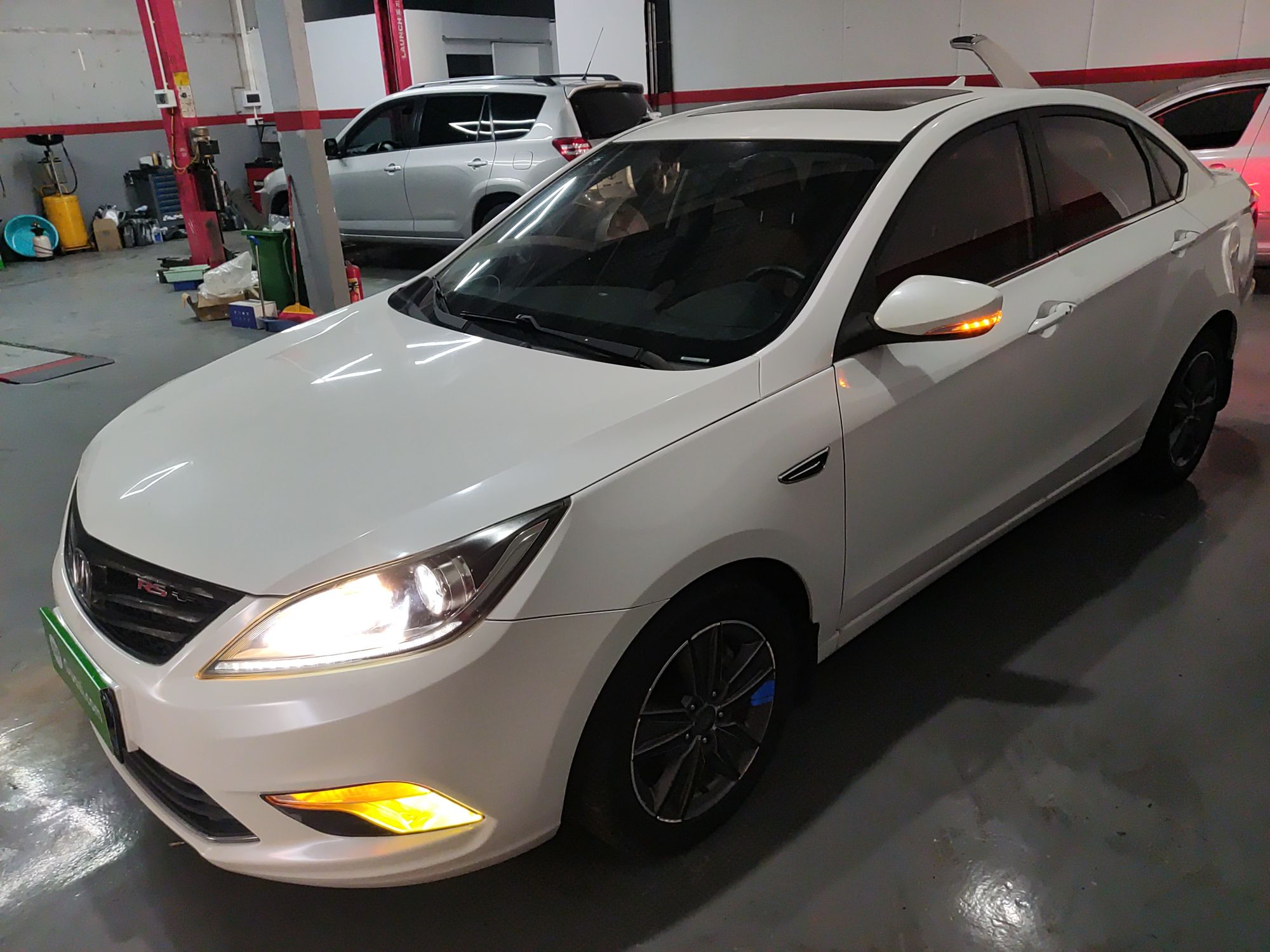Changan Eado 2017 car image 
