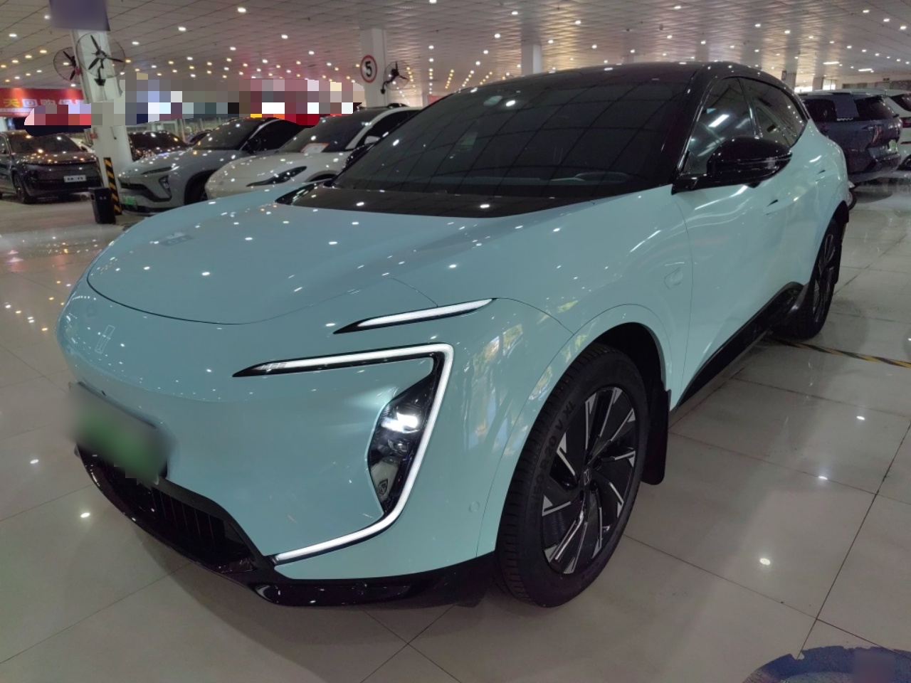 Avatr 07 2025 car image 