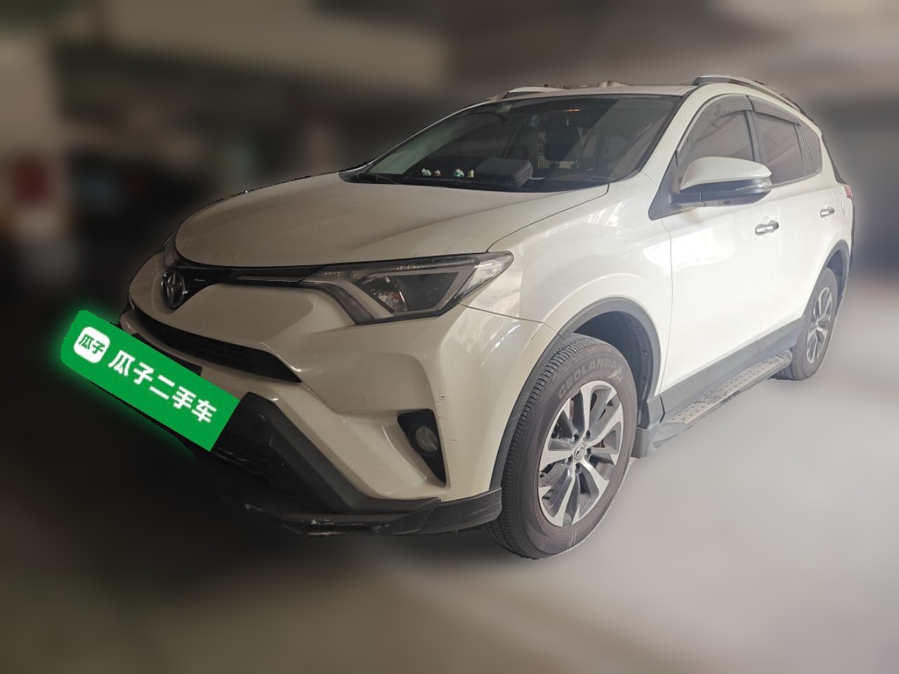 Toyota RAV4 2016 Toyota RAV4 2016 car image