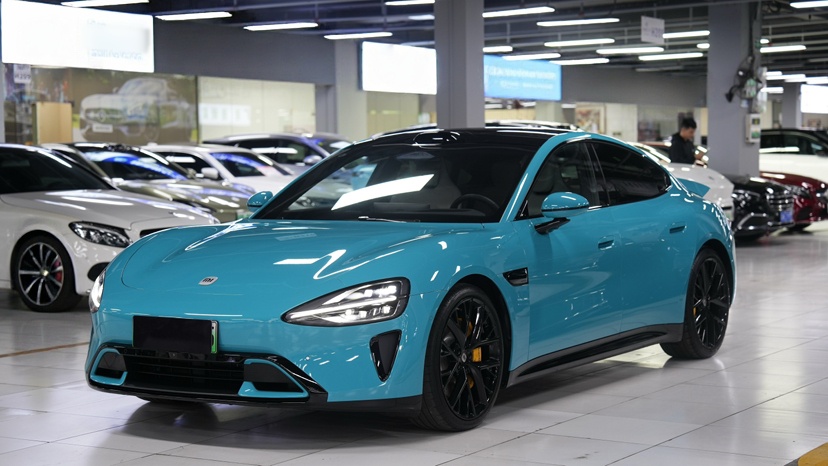 MI SU7 2024 car image 