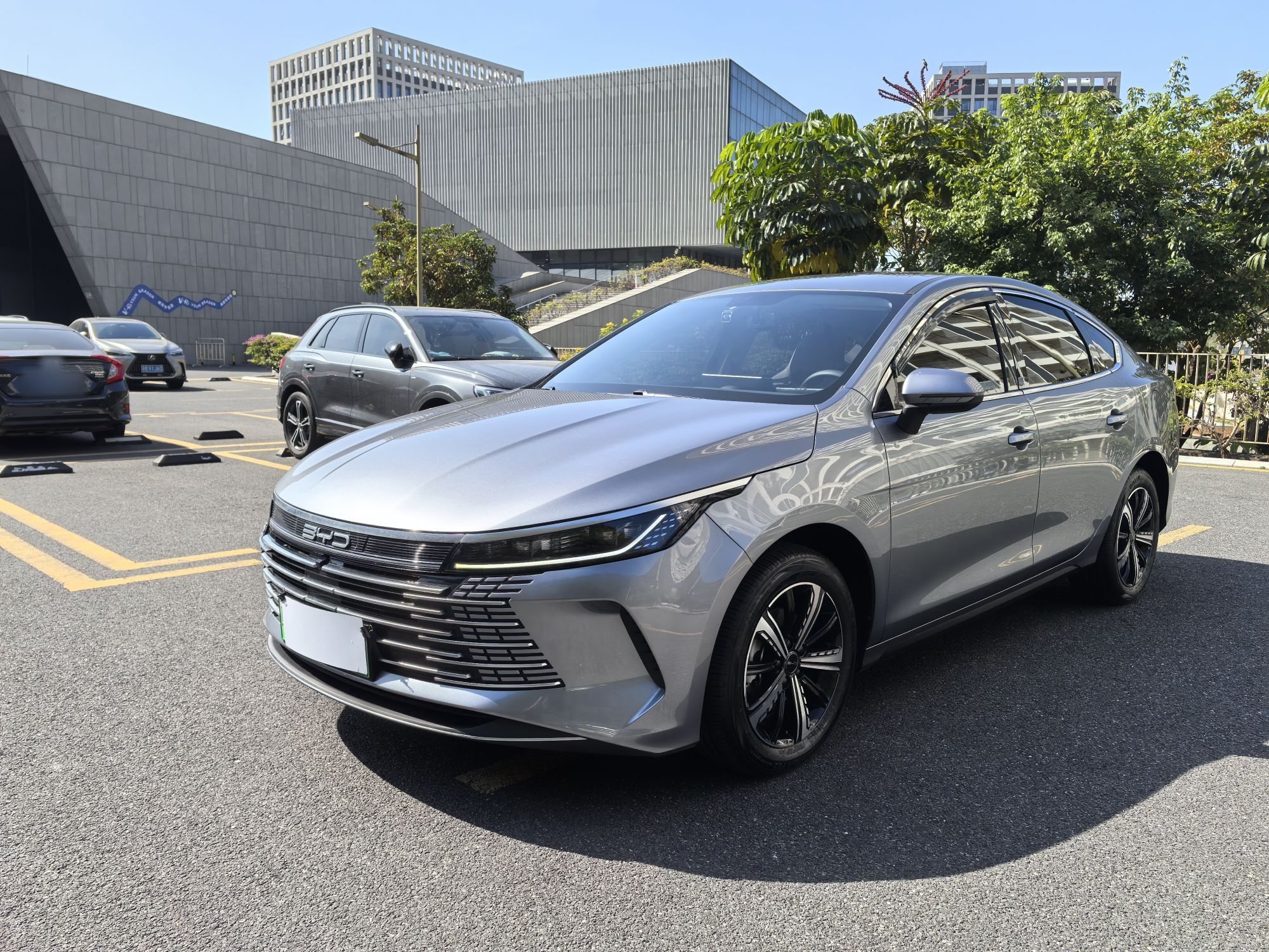 BYD Destroyer 05 2024 car image 