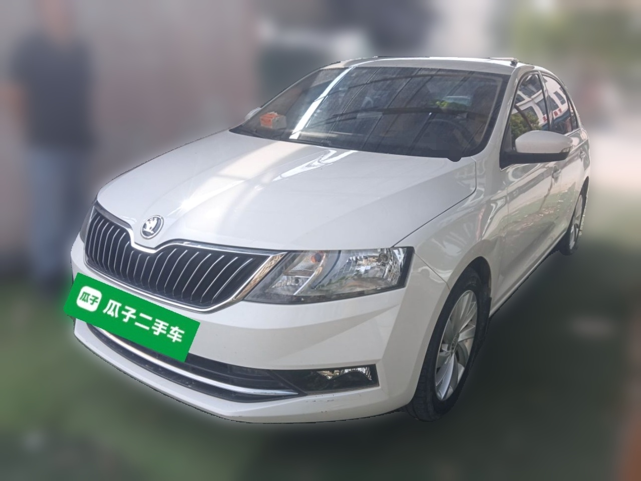 Skoda Rapid 2017 Skoda Rapid 2017 car image