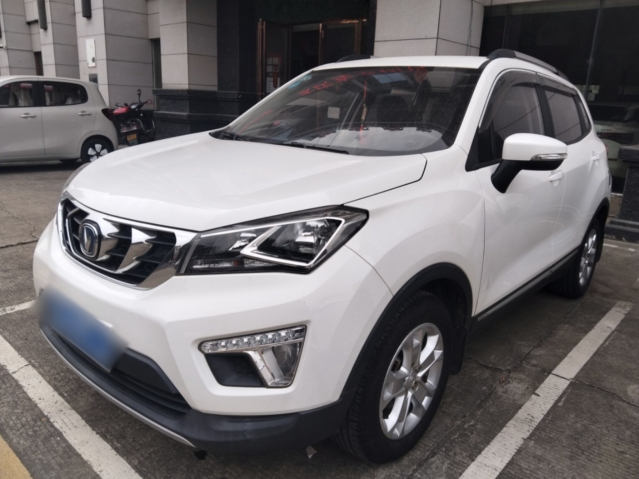 Changan CS15 2017 Changan CS15 2017 immagine di auto