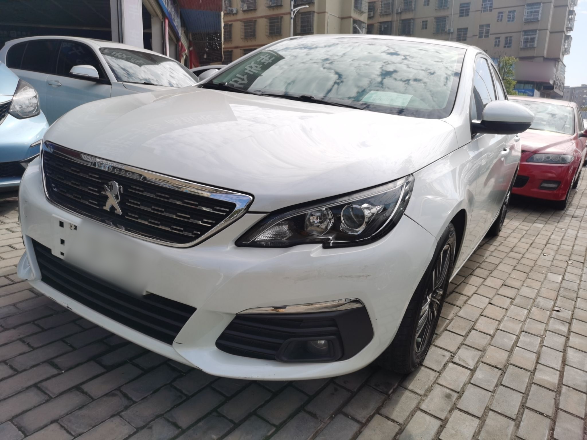Peugeot 308 2017 Peugeot 308 2017 car image
