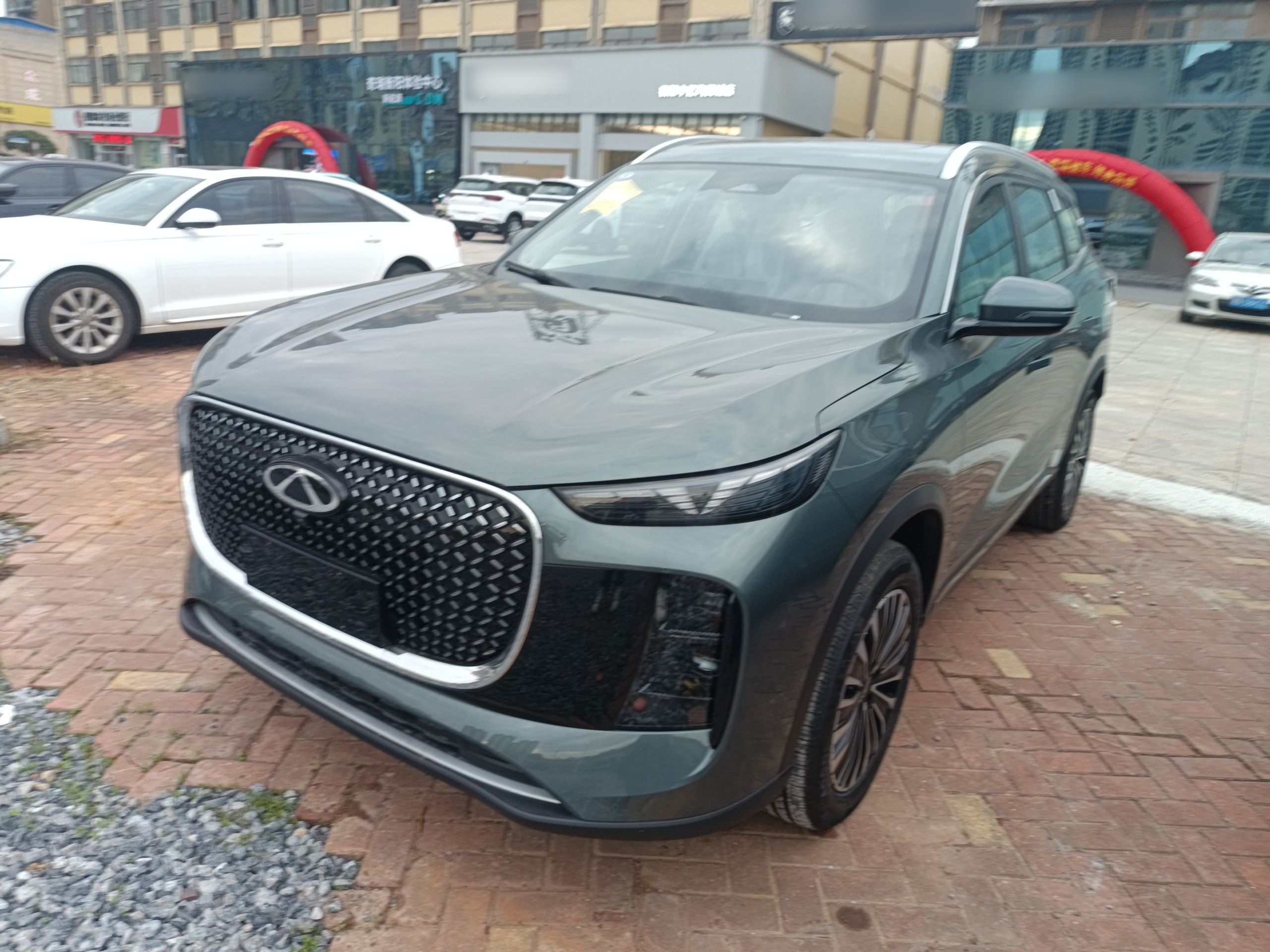 Chery Tiggo8 PLUS C-DM 2025 car image 