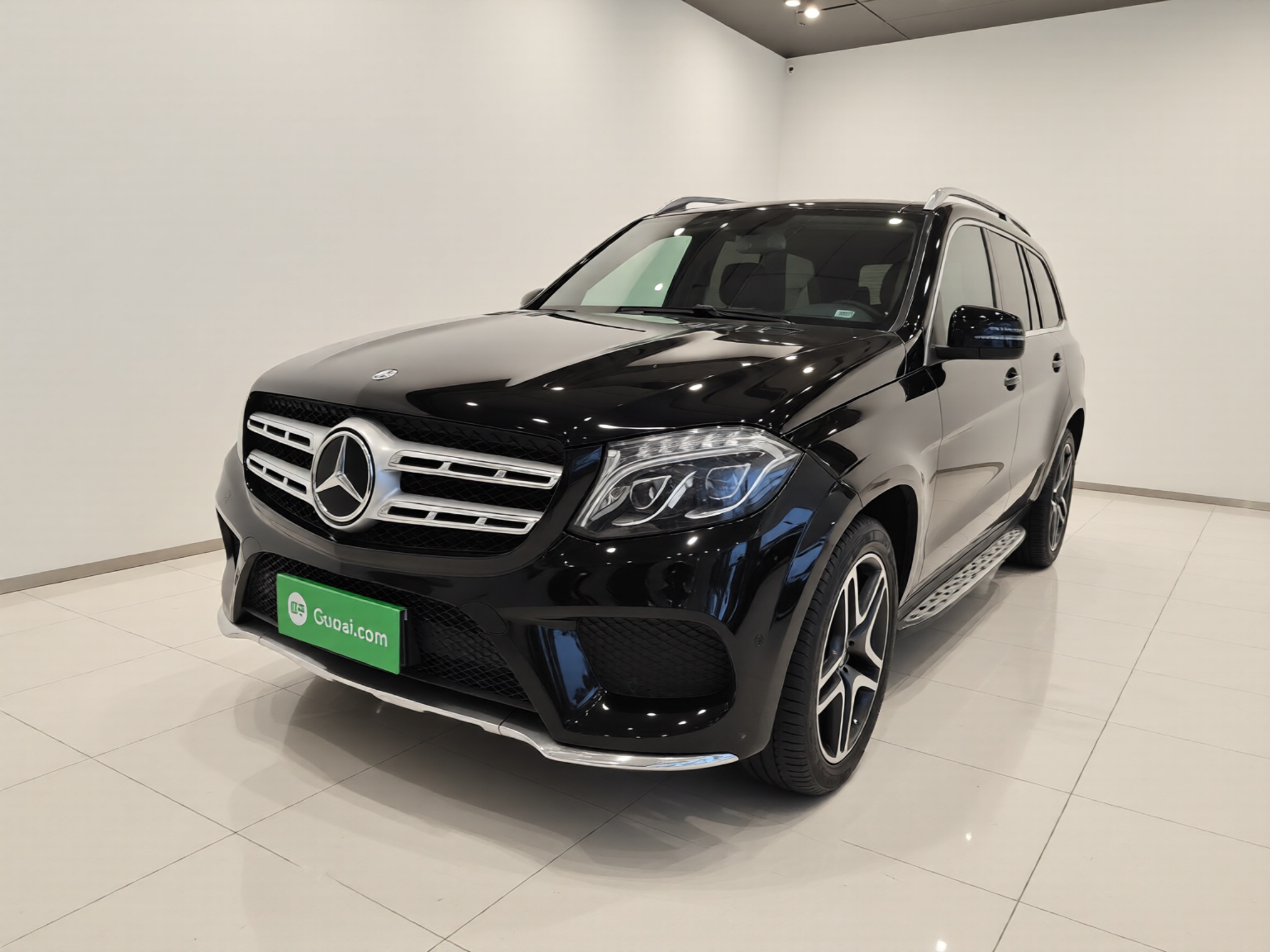 Mercedes-Benz GLS Class 2017 Mercedes-Benz GLS Class 2017 car image