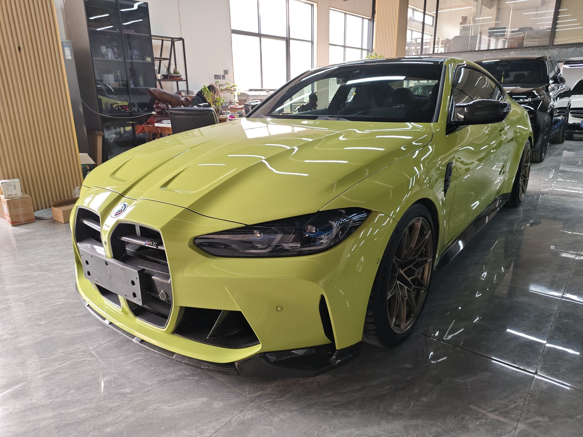BMW M4 2022 car image 