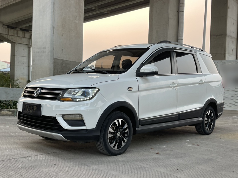 2018 2018 car image