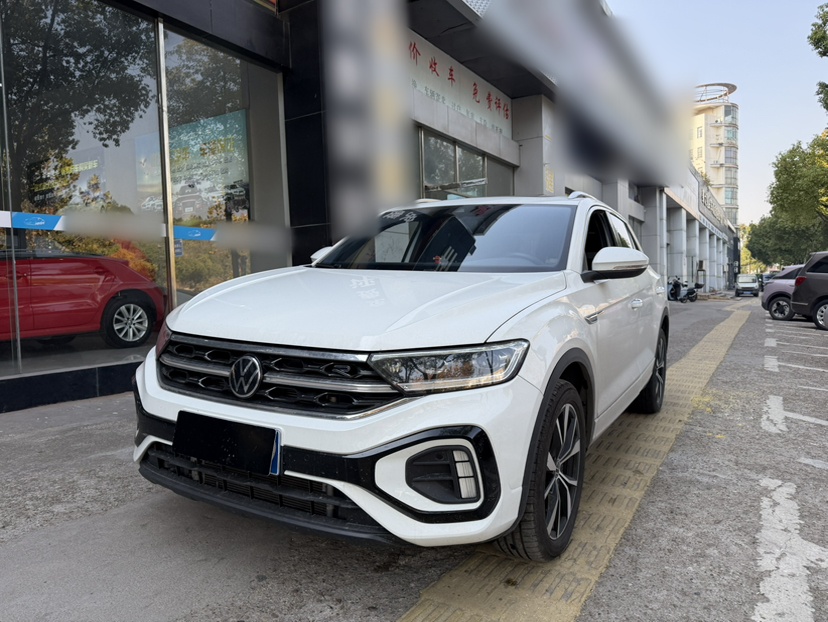 T-Roc 2023 immagine di auto 