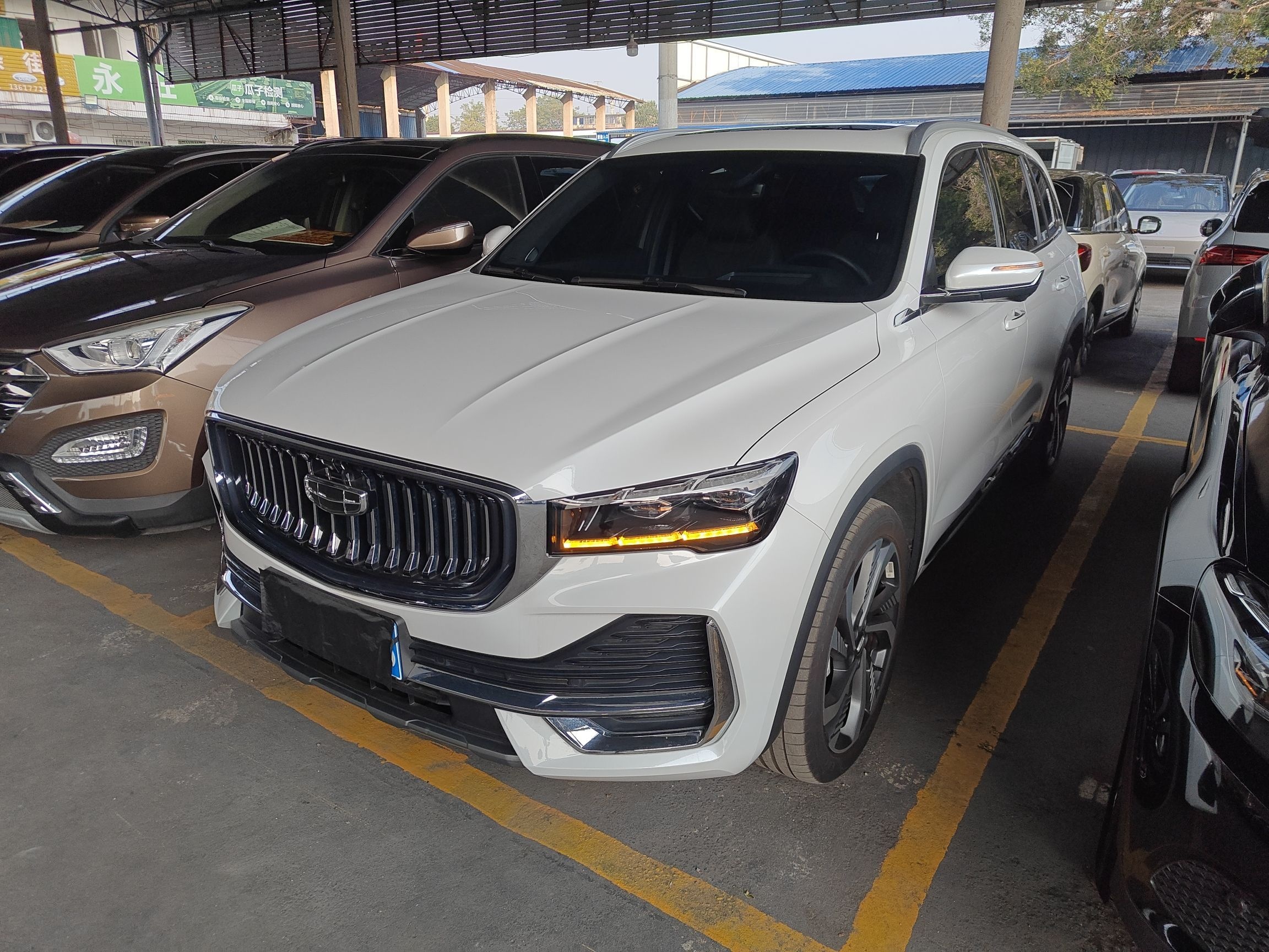 GEELY Monjaro 2024 GEELY Monjaro 2024 car image