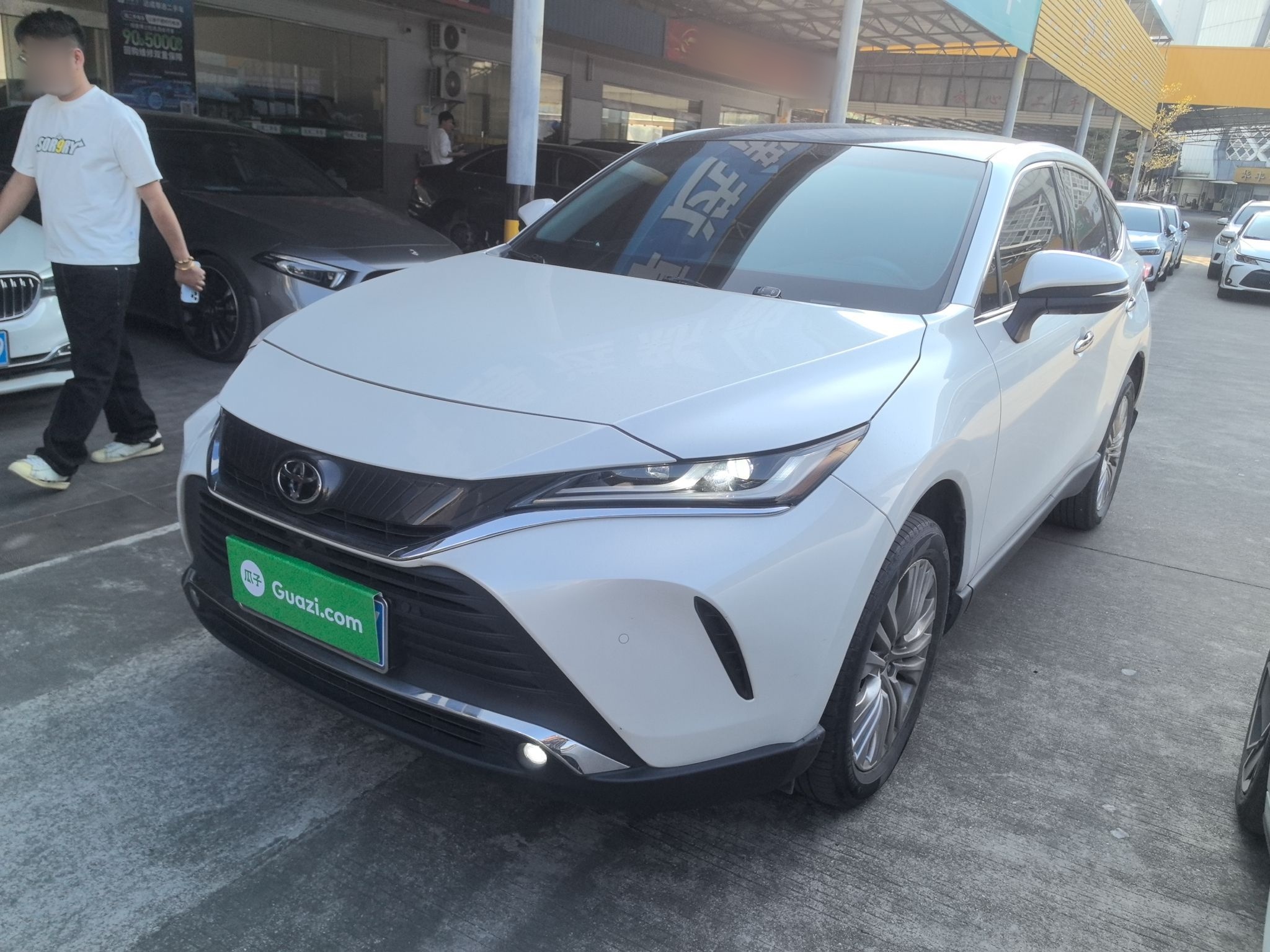 Toyota Harrier 2021 汽车图片 