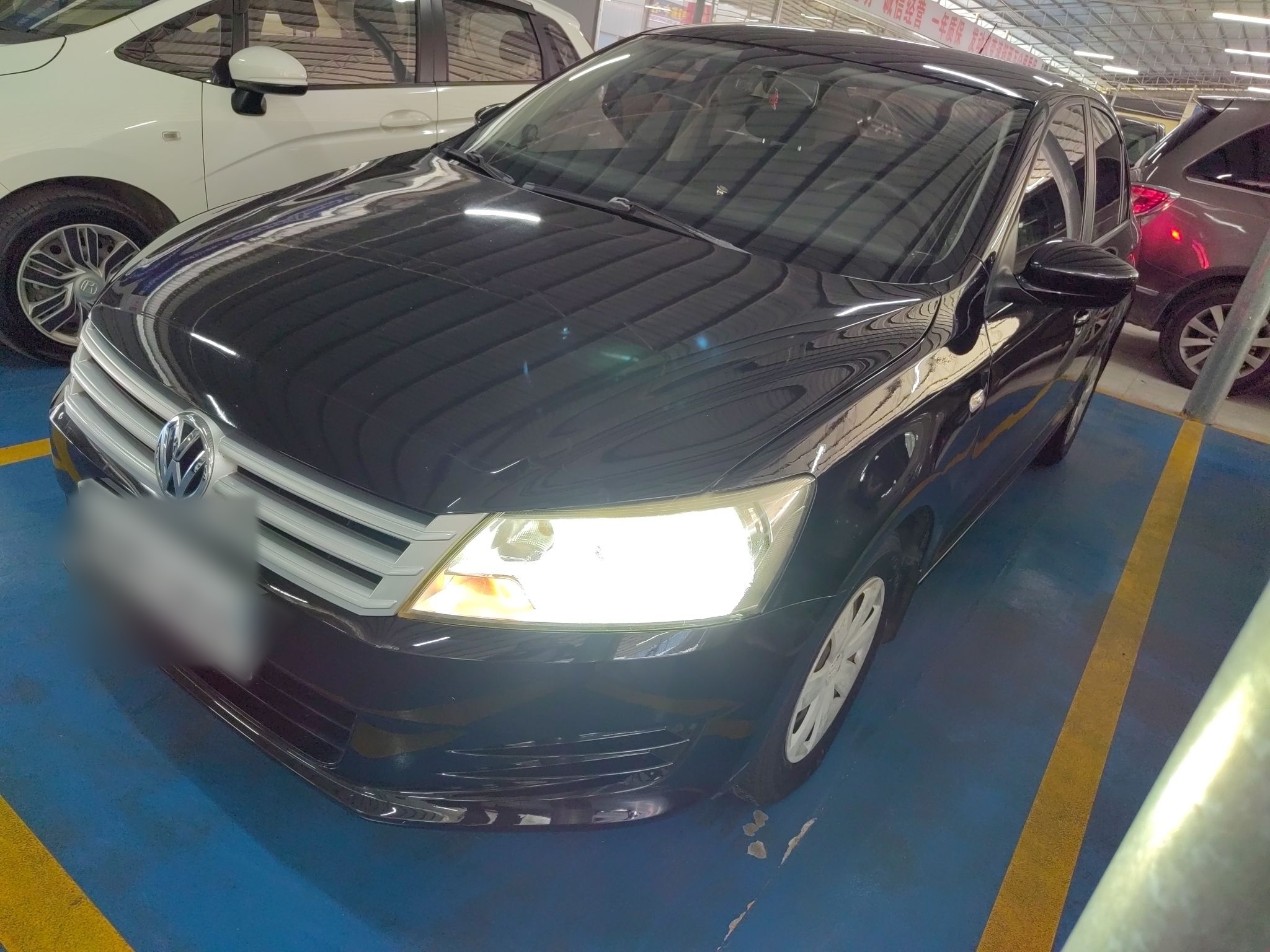 Santana 2014 car image 