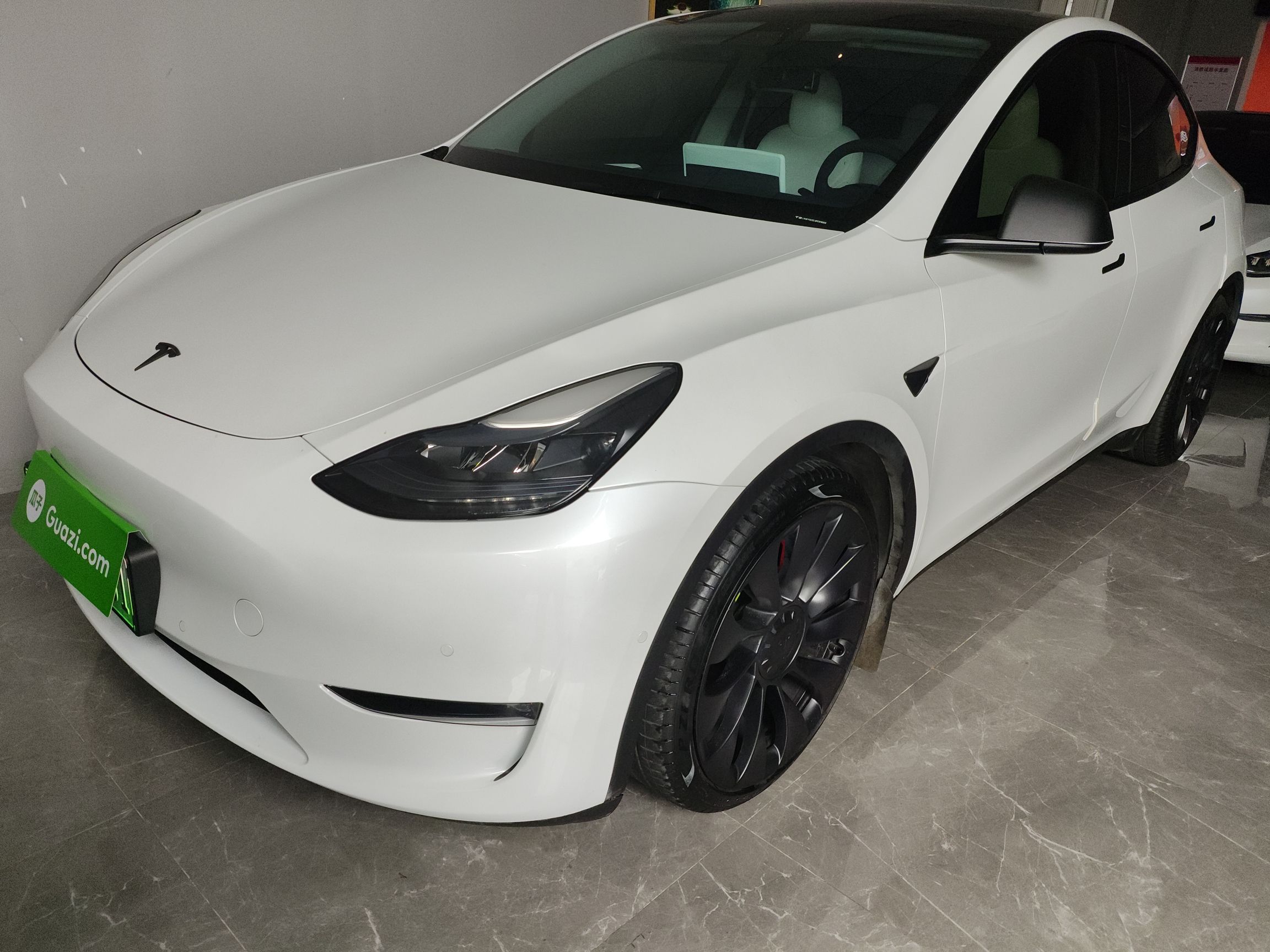 Tesla Model Y 2023 Tesla Model Y 2023 car image
