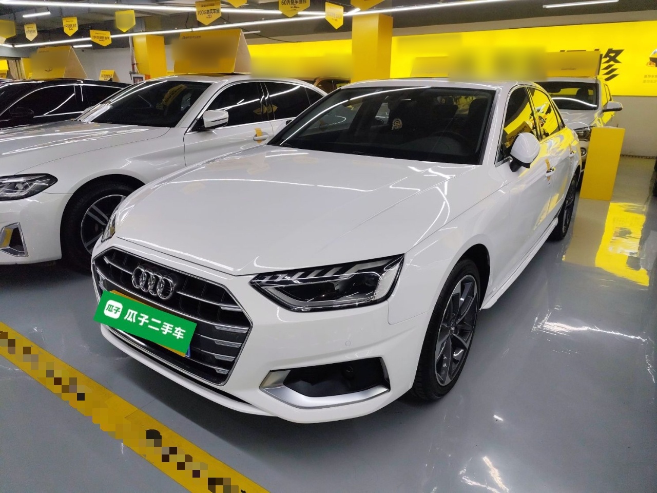Audi A4L 2020 Audi A4L 2020 car image
