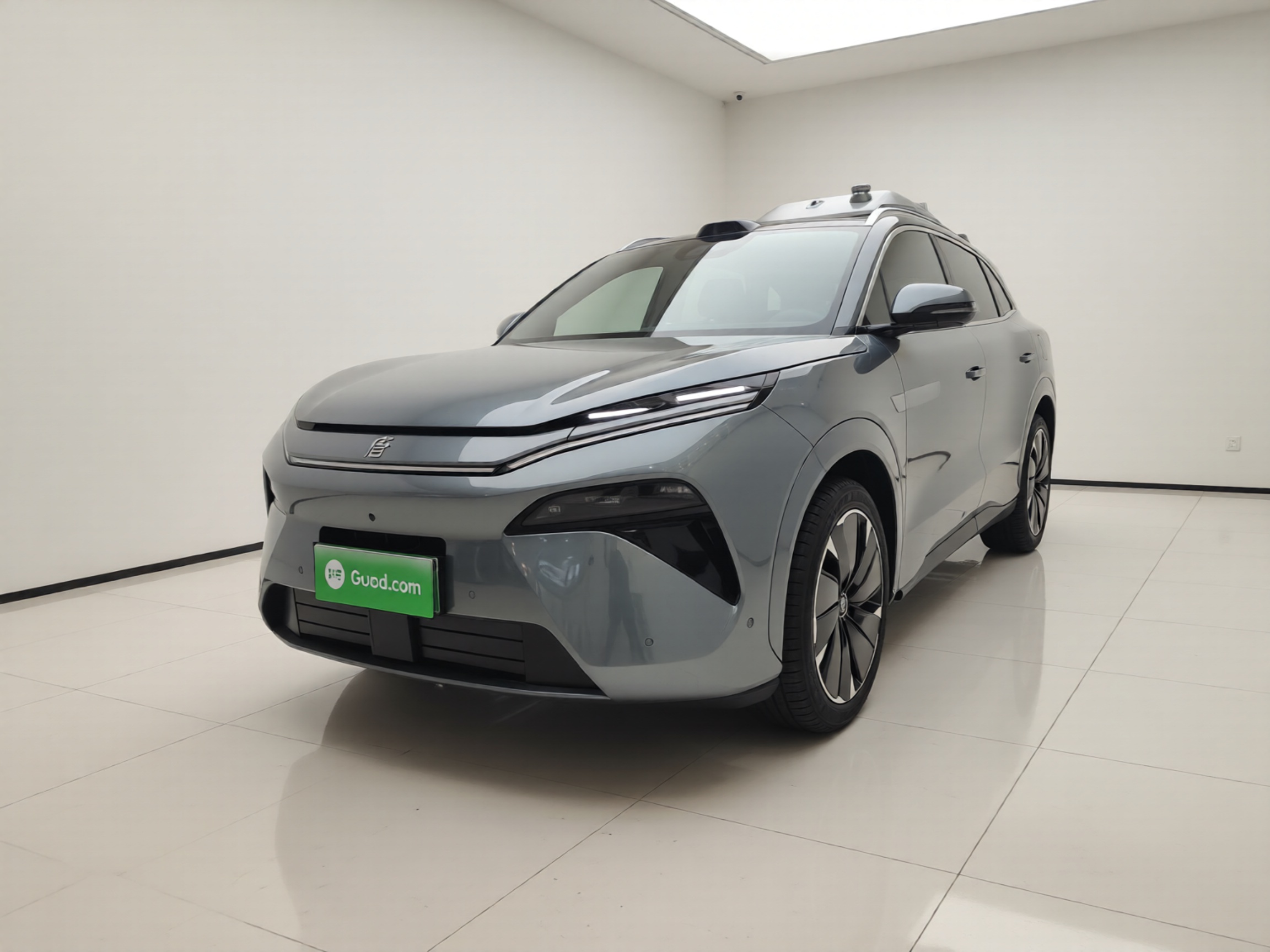 BYD Tang L 2025 immagine di auto 