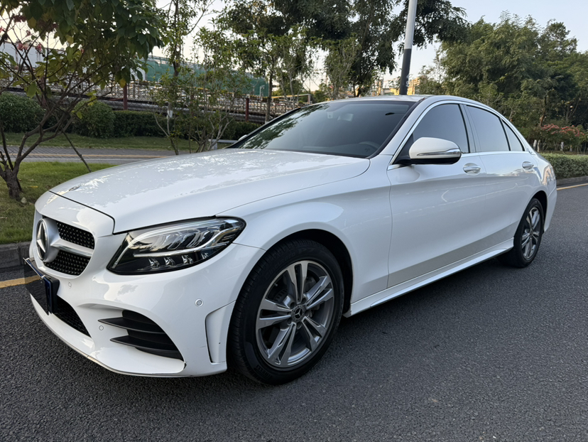 Mercedes-Benz C Class 2020 car image 