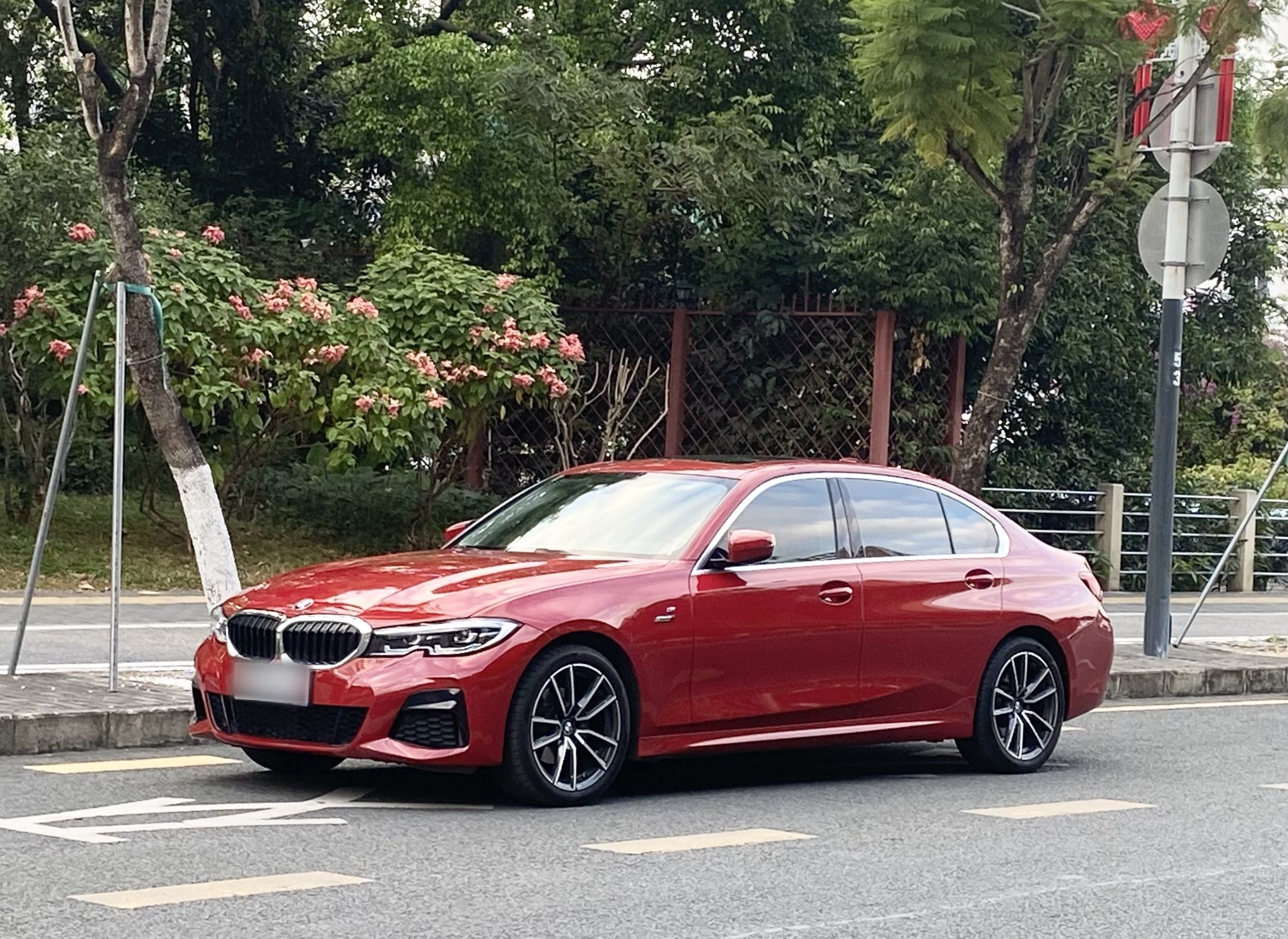 BMW 3 Series 2022 car image 