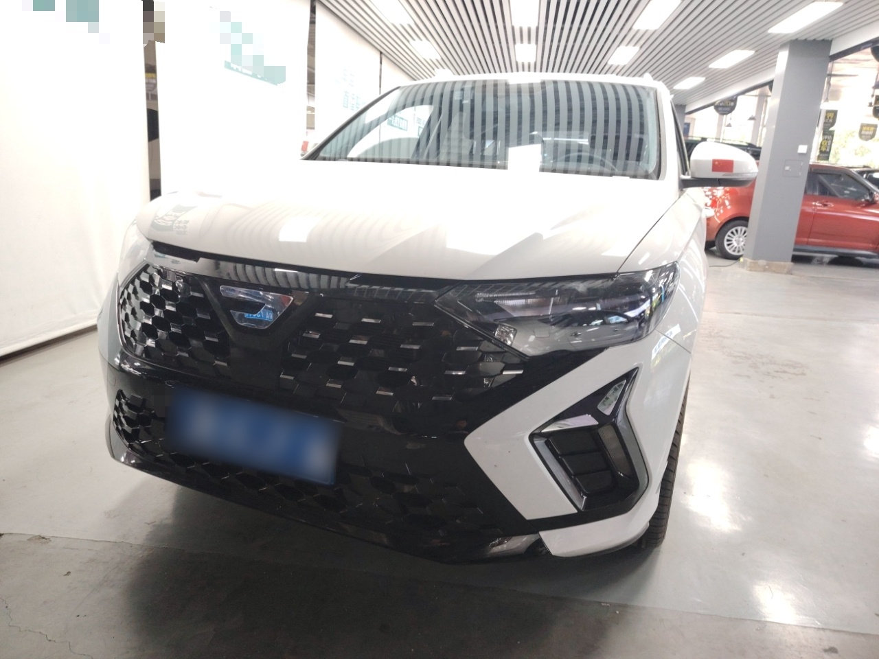 VS5 2025 car image 