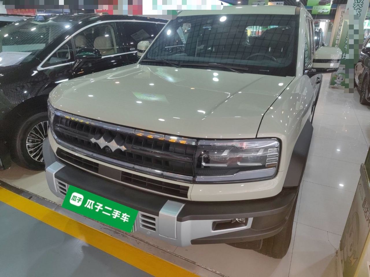 FangChengBao Leopard 5 2024 FangChengBao Leopard 5 2024 car image