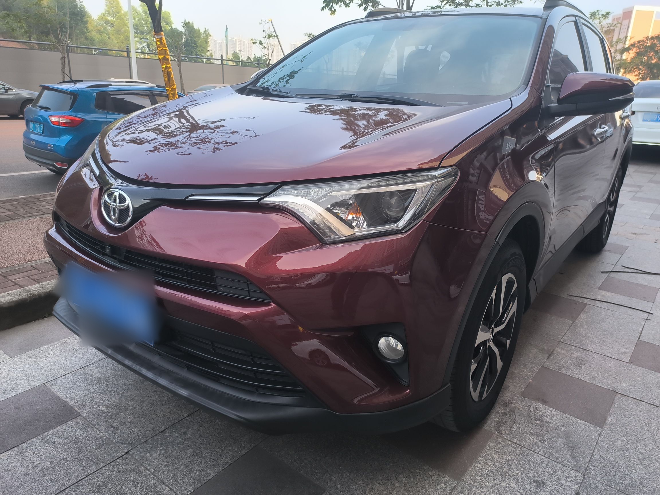 Toyota RAV4 2018 Toyota RAV4 2018 car image