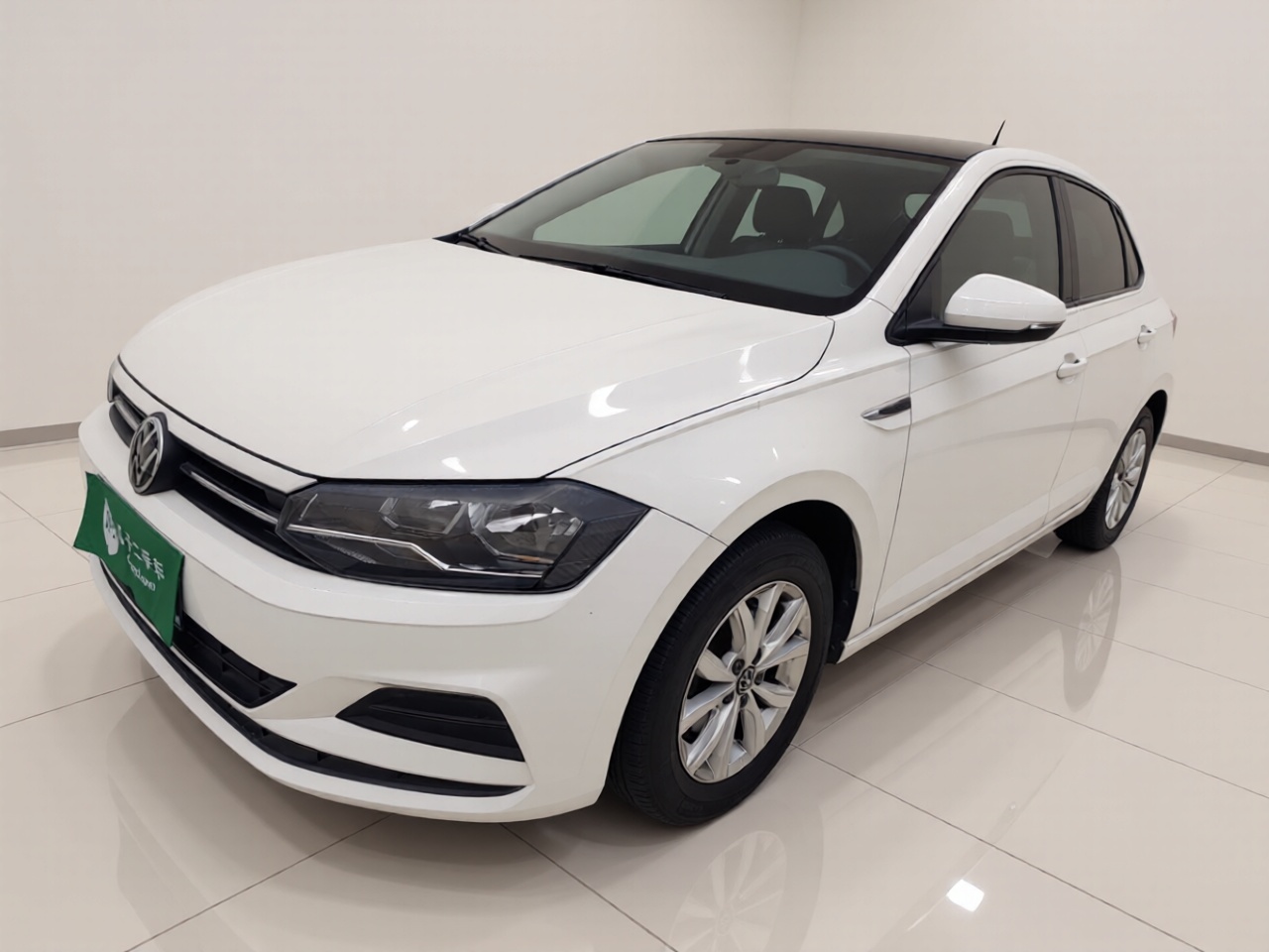Polo 2021 car image 