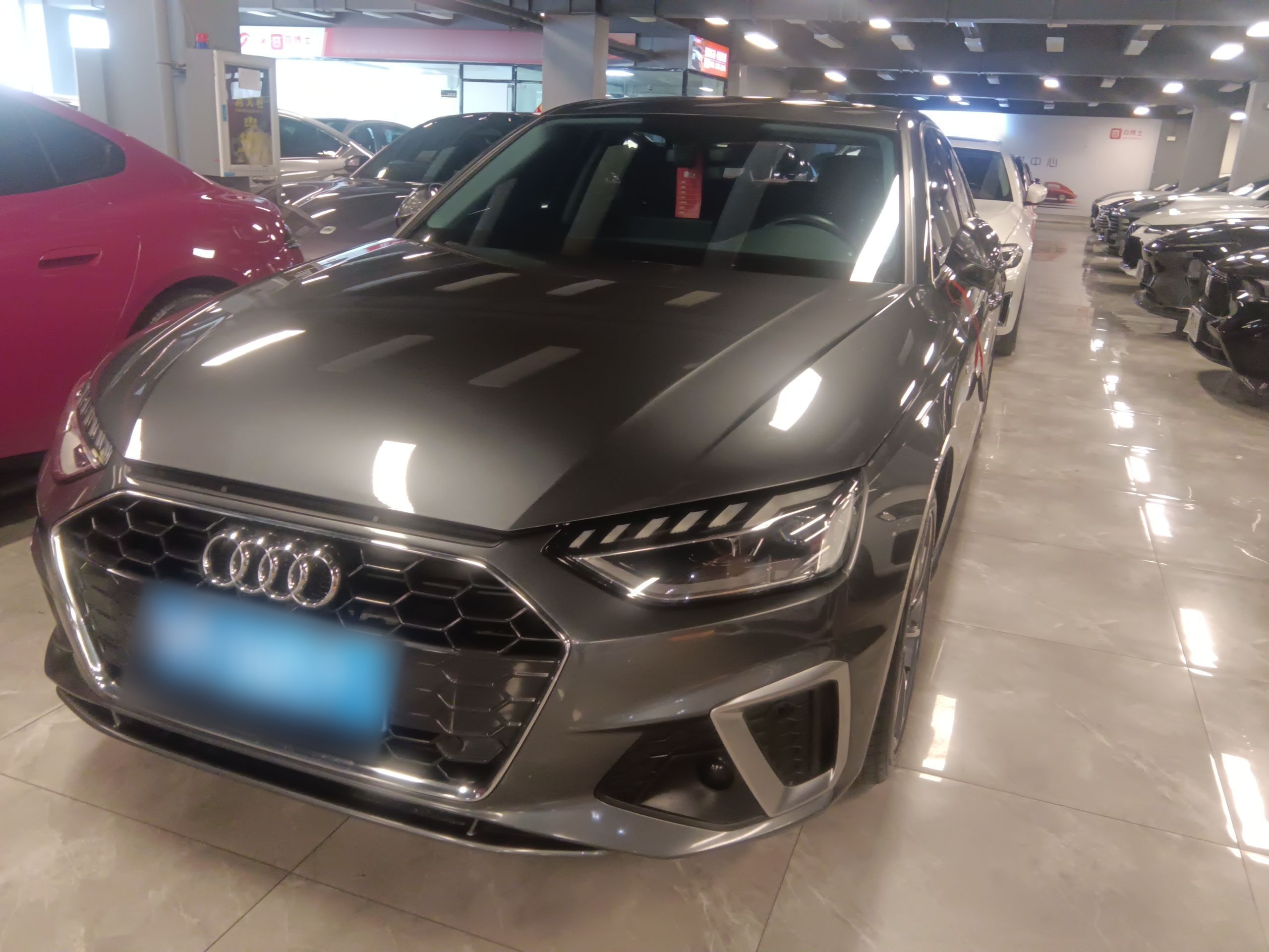 Audi A4L 2021 Audi A4L 2021 car image