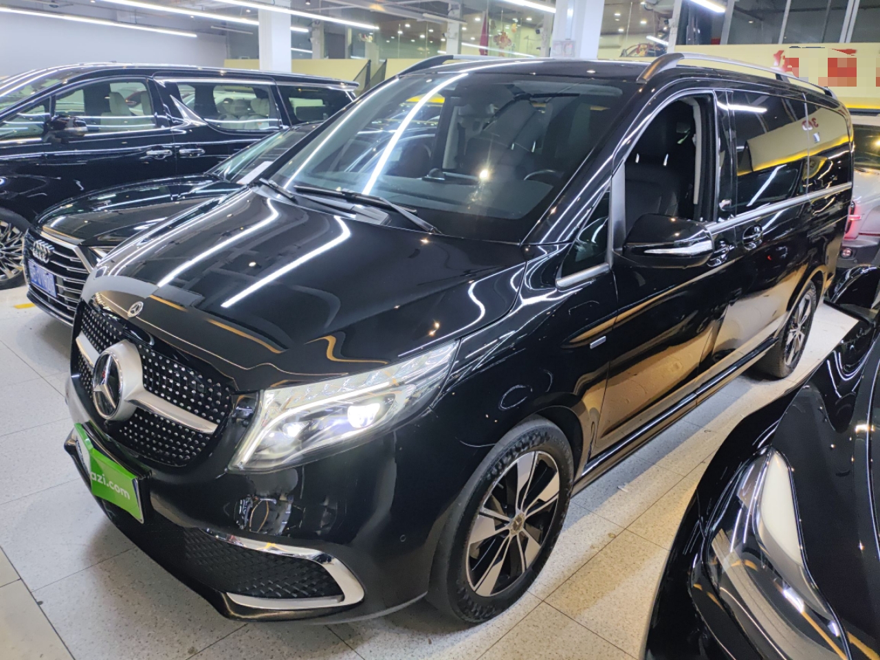 Mercedes-Benz V Class 2022 car image 