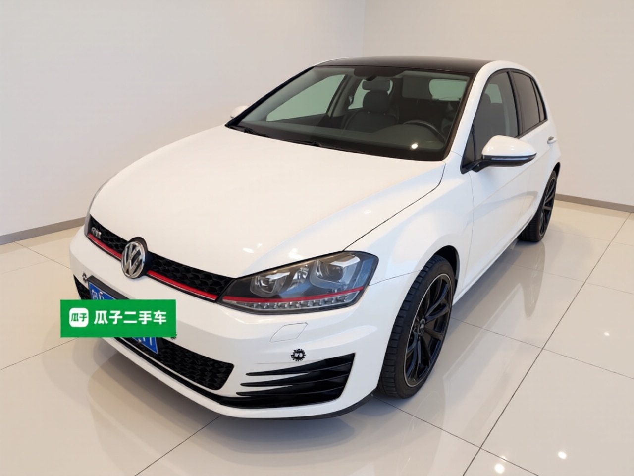 Volkswagen Golf 2016 car image 