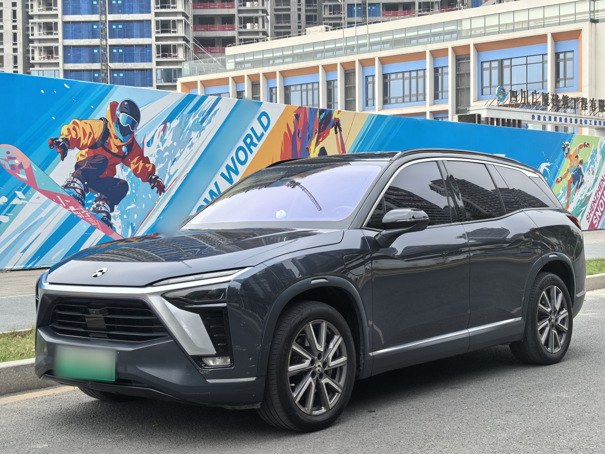NIO ES8 2021 car image 