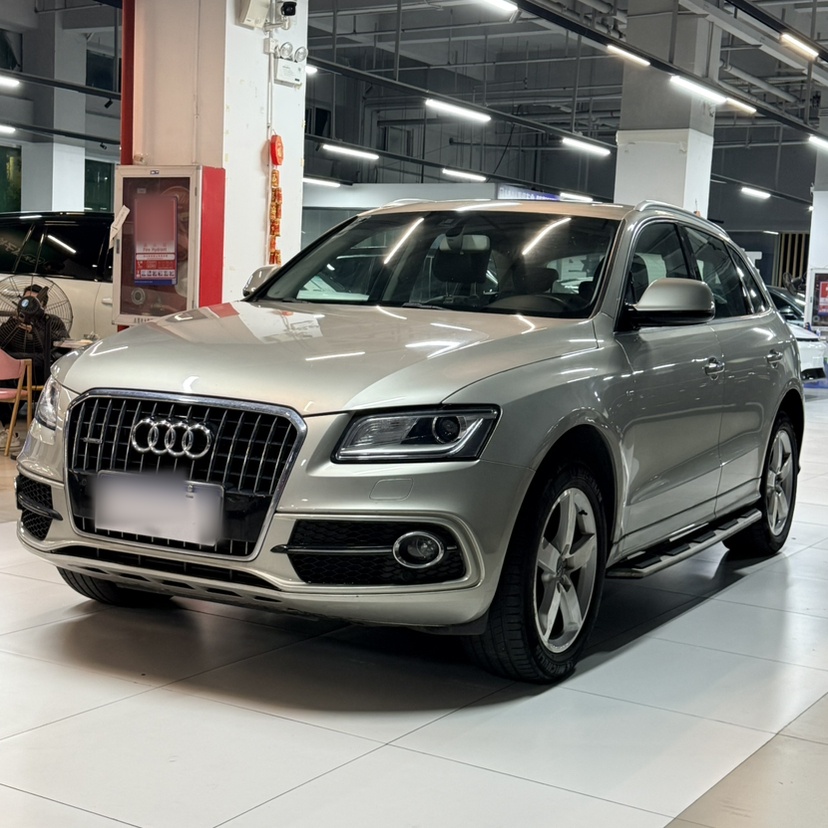 Audi Q5 2018 car image 