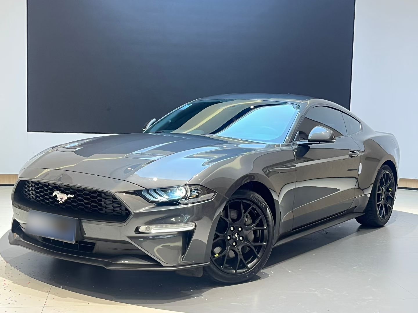 Ford Mustang 2020 car image 