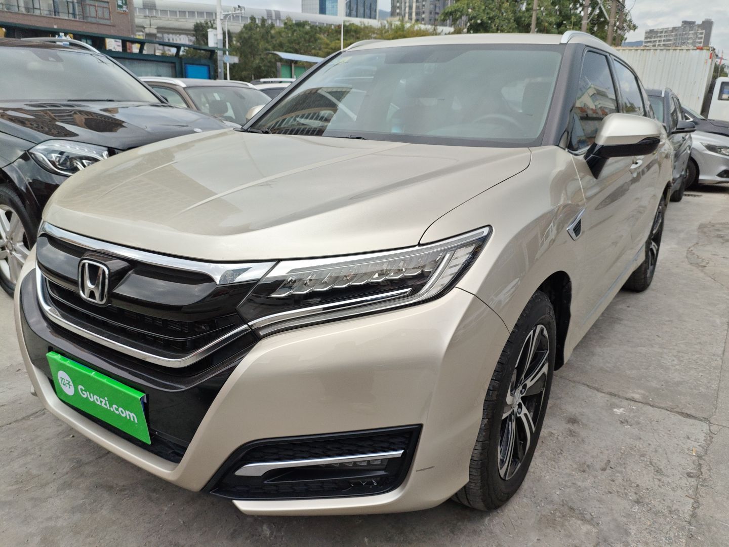 Honda UR-V 2018 Honda UR-V 2018 car image