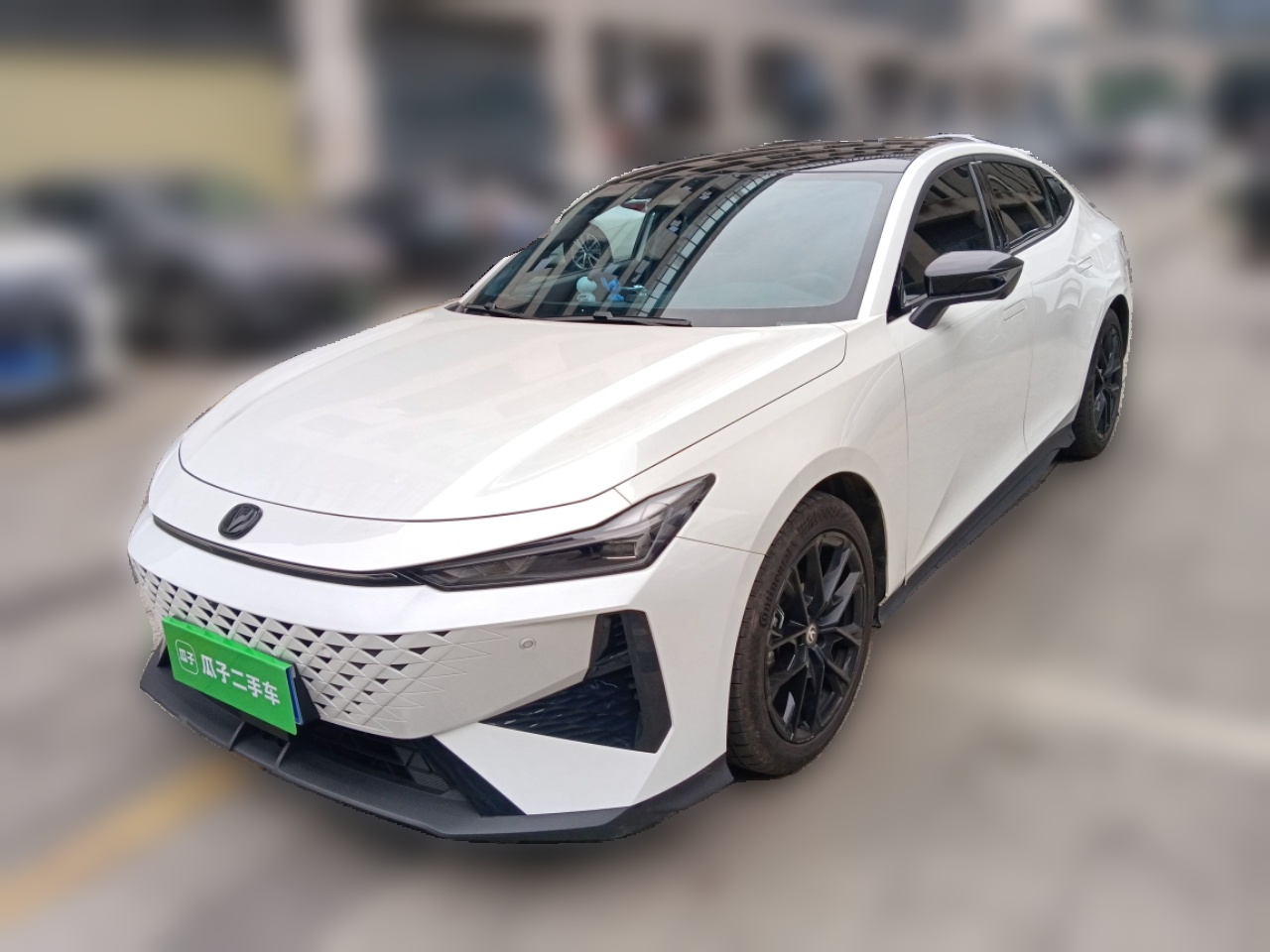 Changan UNI-V 2024 car image 