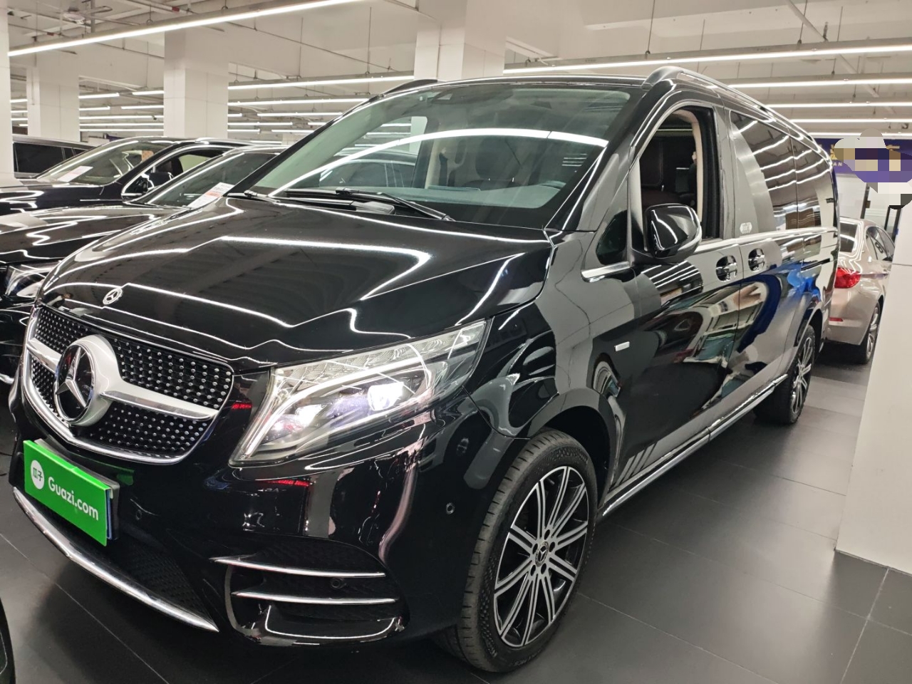 Mercedes-Benz V Class 2022 car image 