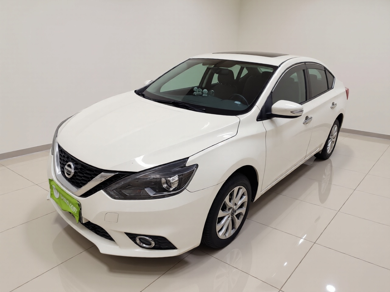 Nissan Sylphy 2018 car image 