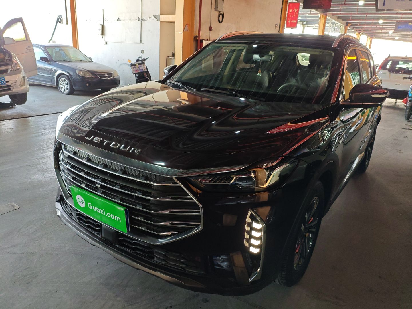 X70 PLUS 2020 car image 