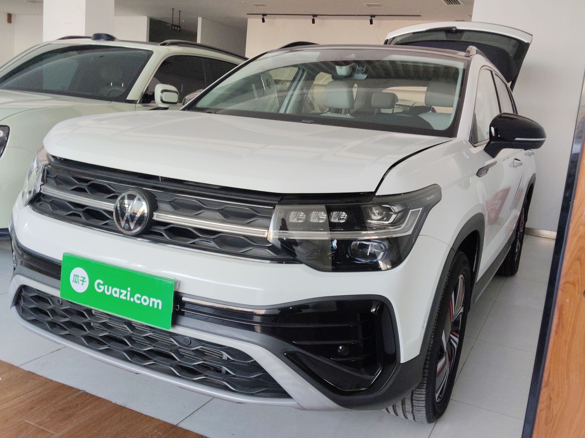 Volkswagen Tharu 2024 car image 