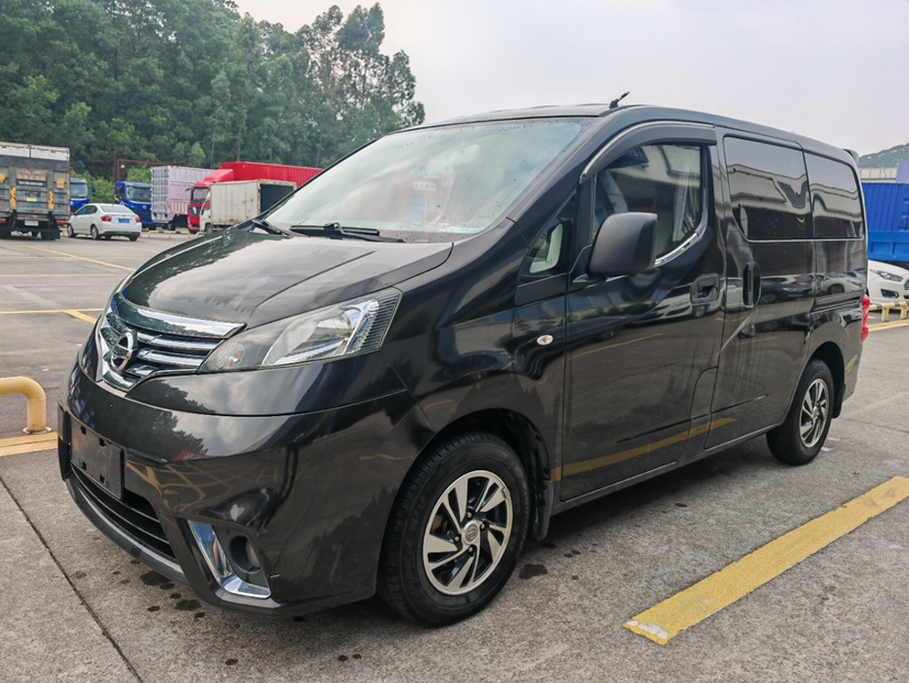 Nissan NV200 2017 汽车图片 