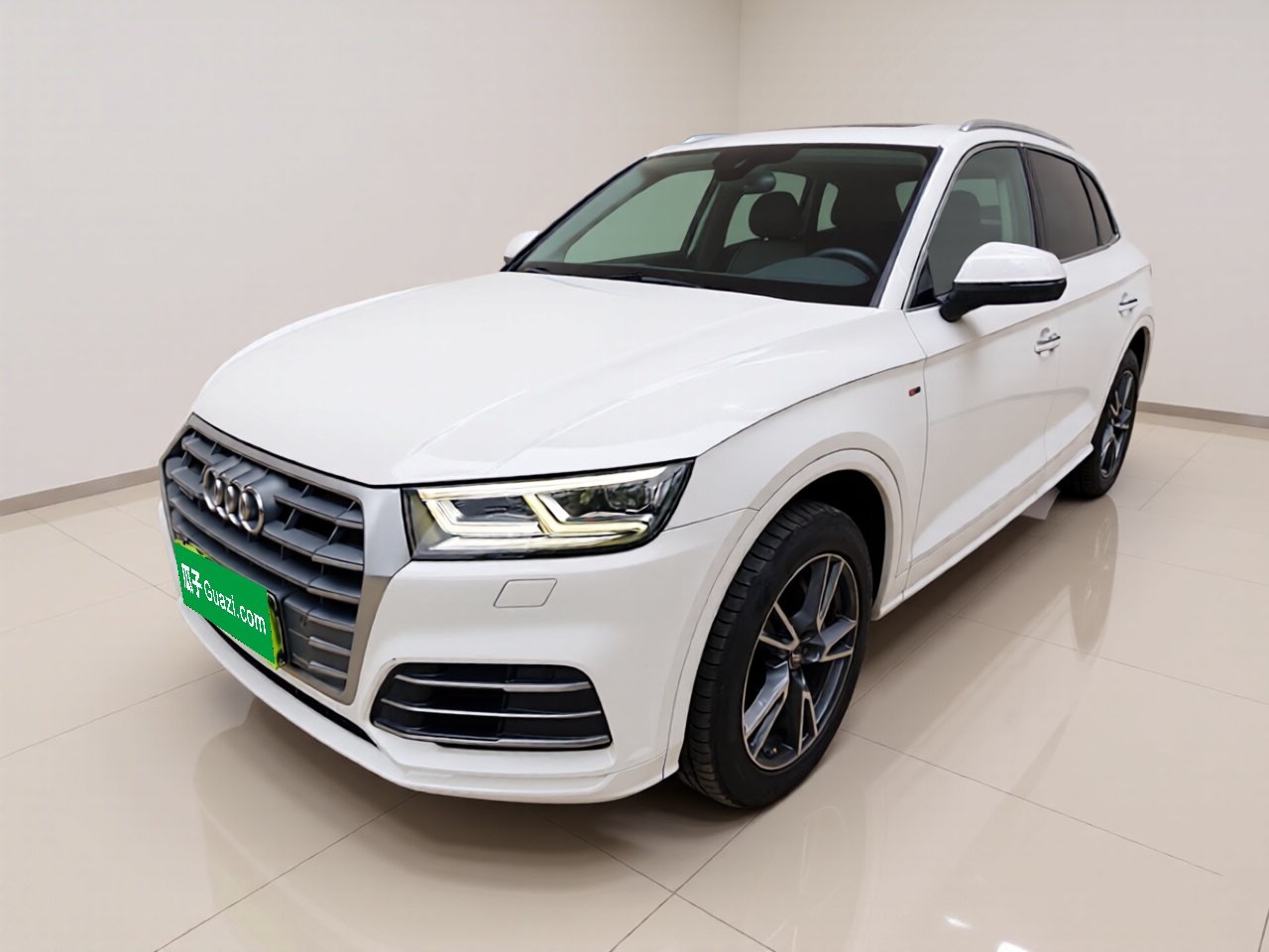 Audi Q5L 2018 car image 