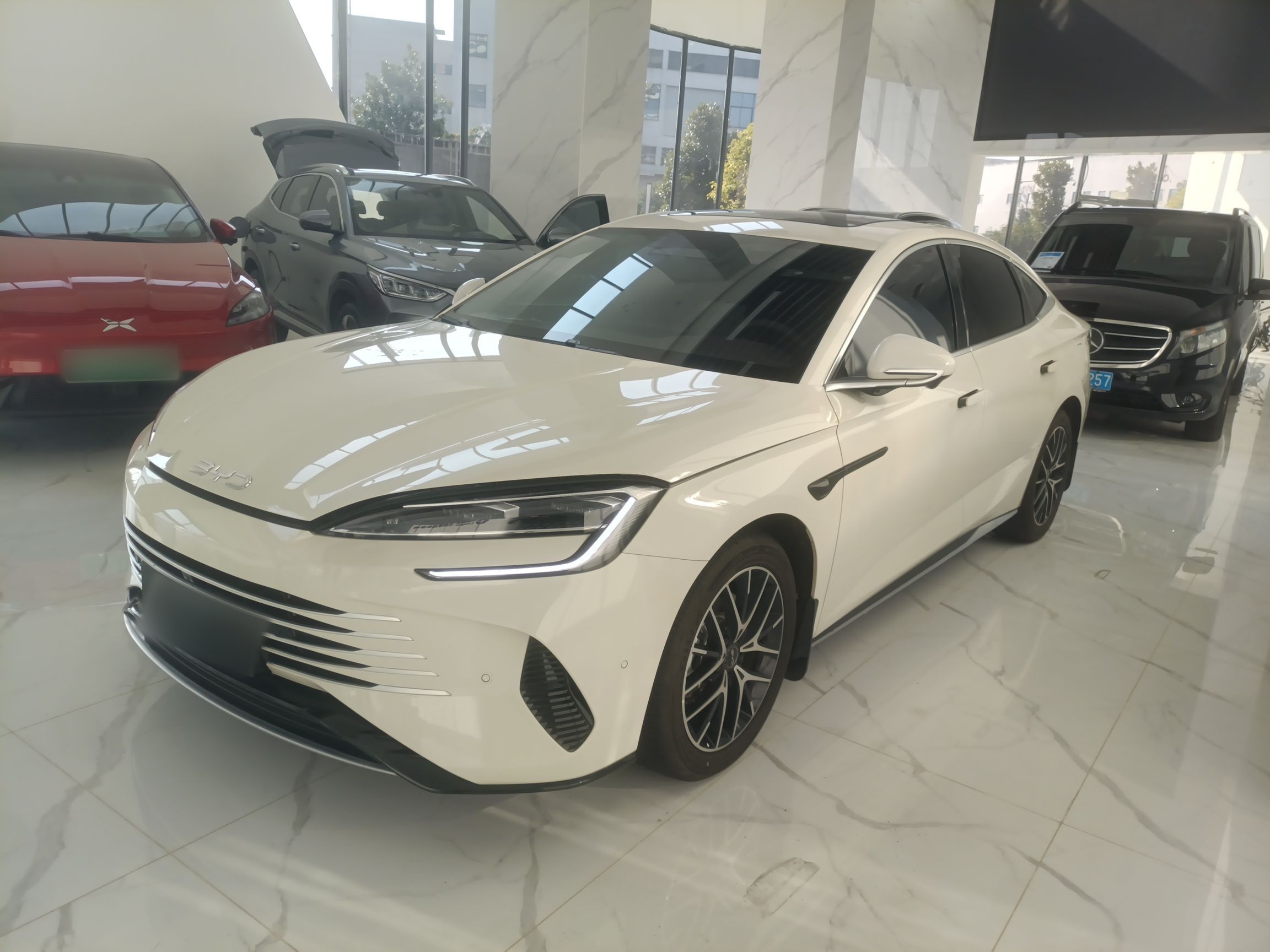 BYD Seal 07 DM-i 2025 car image 