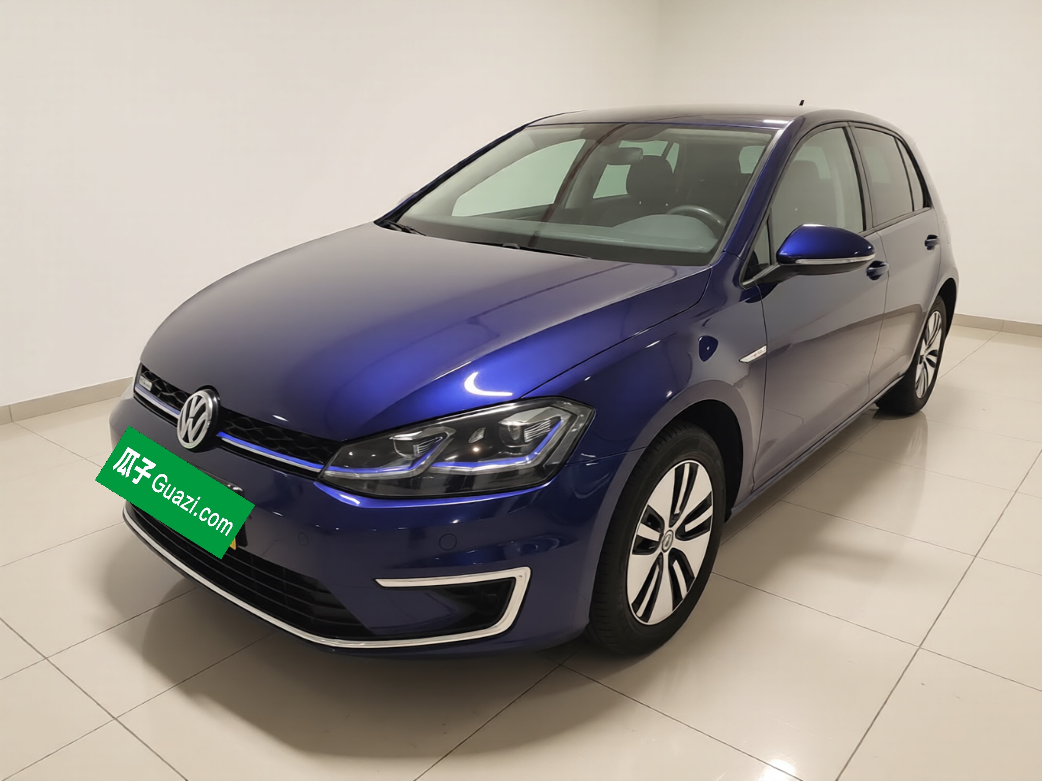Volkswagen Golf New Energy (Imported) 2019 Volkswagen Golf New Energy (Imported) 2019 immagine di auto