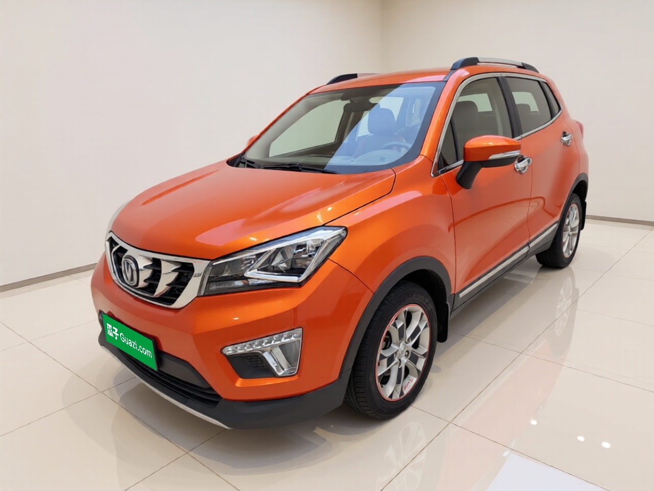 Changan CS15 2016 Changan CS15 2016 immagine di auto