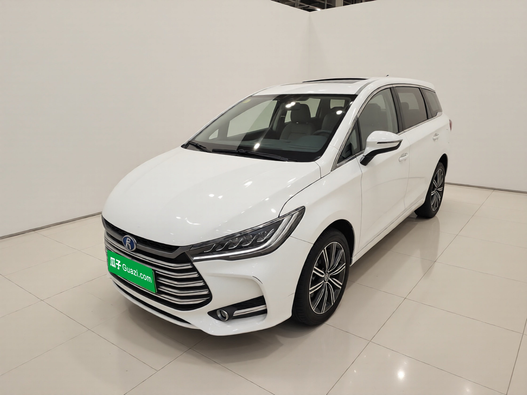 BYD 2020 BYD 2020 immagine di auto