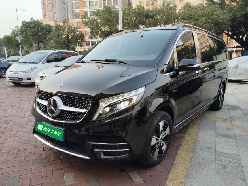 Mercedes-Benz V Class 2020 car image 